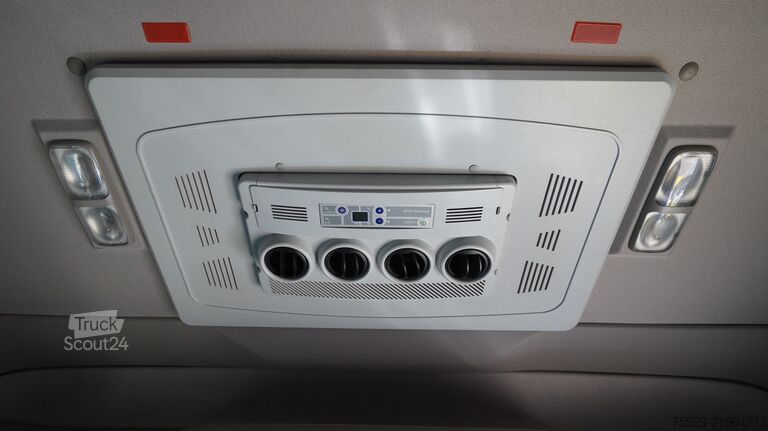 Standard-SZM DAF XF 450 SSC tractor unit