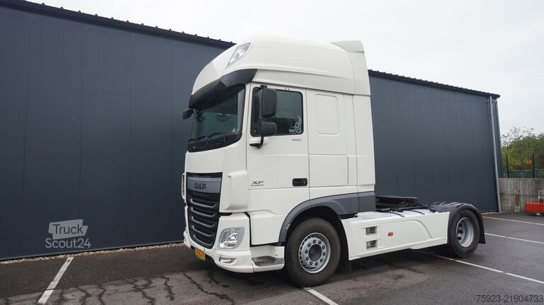 Standard-SZM DAF XF 460 SSC tractor unit