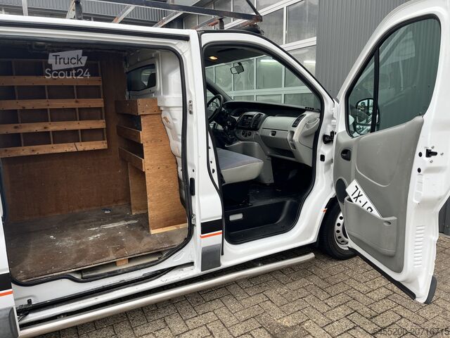 High-roof van Renault Trafic 1.9 dCi L1H1 Dubbele schuifdeur 3-Persoo...