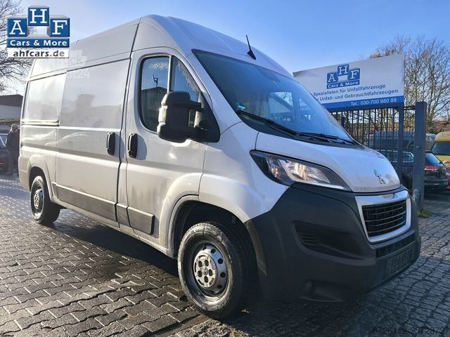 Panelinis furgonas PEUGEOT Boxer 333 L2H2 BlueHDi 140 Stop&Start R-CAM
