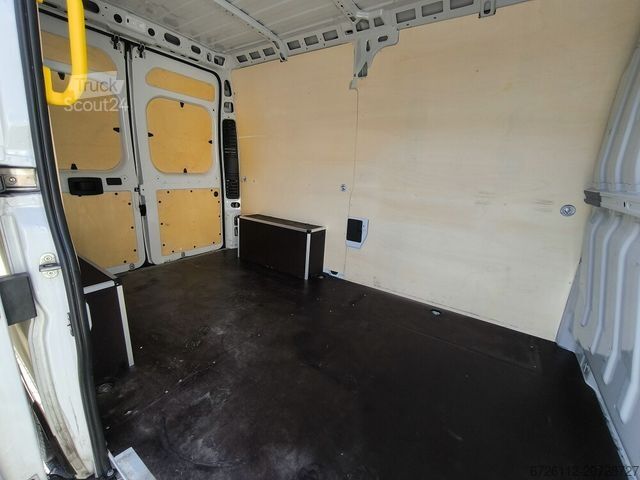 Panelinis furgonas PEUGEOT Boxer 333 L2H2 BlueHDi 140 Stop&Start R-CAM