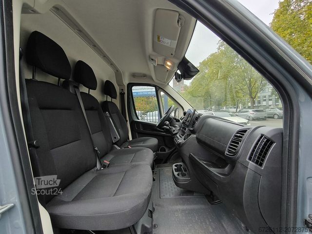 Panelinis furgonas OPEL Movano 2.2 BlueHDI NAVI KLIMAAUT R-CAM TEMP AHK