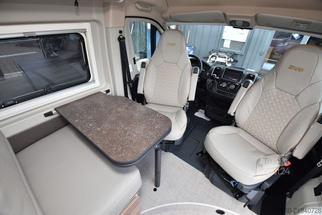 Karavan BÜRSTNER B66 C 600 * Sondermodell B66 * Aufstelldach *