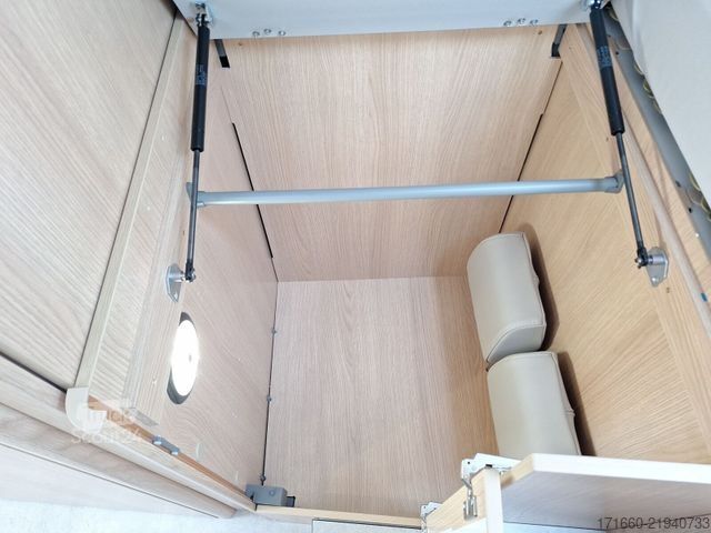Kamper zintegrowany HYMER/ERIBA B-Klasse ML I BlackLine 780