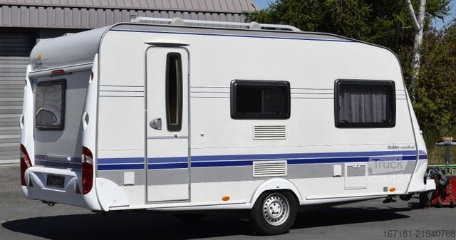 Campingvogn HOBBY Excellent 440 SF mit Vorzelt