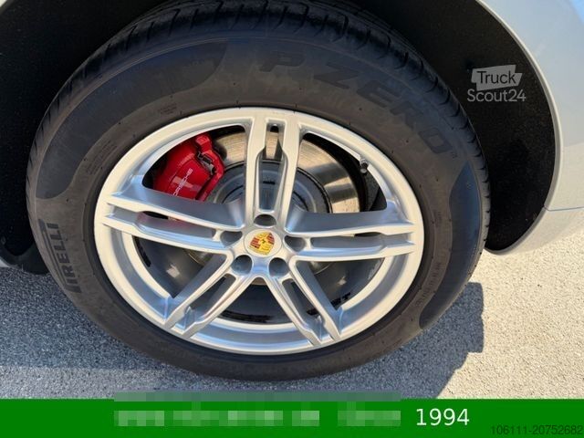 Pick-up PORSCHE Macan Turbo 3,6L V6 PANO/BOSE/CARBON/ALCANTARA
