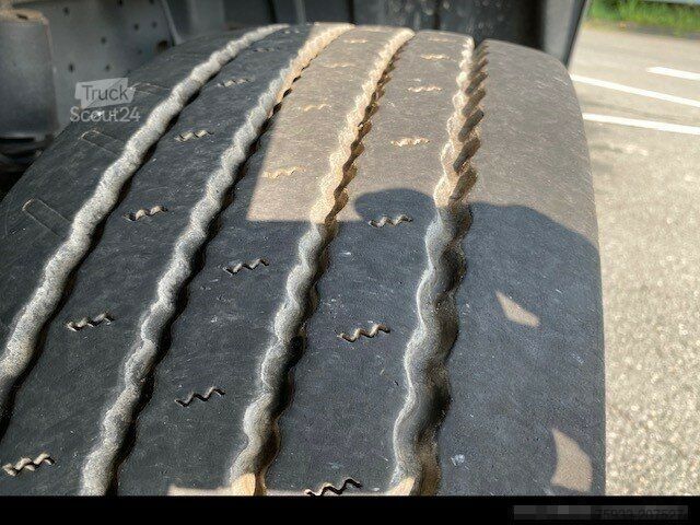 Ciężarówka z płaską platformą MERCEDES-BENZ Atego 1523 L 4x2 Pritsche Plane+LBW 2To+Klima