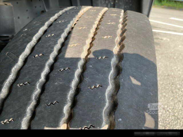 Samochód ciężarowy z plandeką typu platforma MERCEDES-BENZ Atego 1523 L 4x2 Pritsche Plane+LBW 2To+Klima