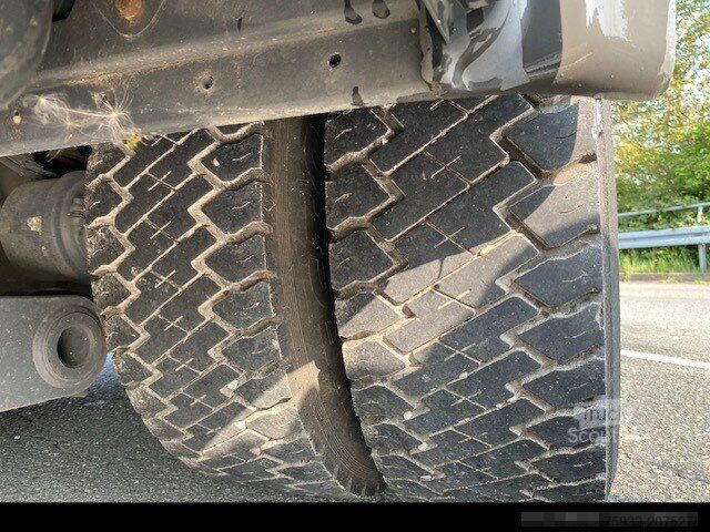 Samochód ciężarowy z plandeką typu platforma MERCEDES-BENZ Atego 1523 L 4x2 Pritsche Plane+LBW 2To+Klima