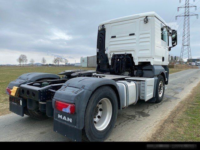 Vetoyksikkö MAN MAN TGX 18.460 BLS L-Fhs+Retarder+Kipphydraulik