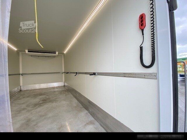 Transporter mit Koffer MERCEDES-BENZ Atego 818 4x2 Kühlk. 6,07m+LBW+Thermok. V800 Max