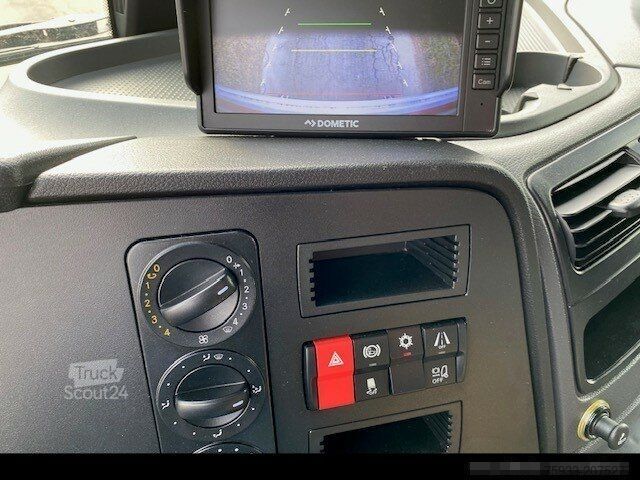 Koelwagen met geïsoleerde laadbak MERCEDES-BENZ Atego 818 4x2 Kühlk. 6,07m+LBW+Thermok. V800 Max