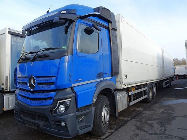 Camión de bebidas MERCEDES-BENZ 2543 Actros*kpl Zug*2x 7,7m*2x LBW*Ret*Mirrorcam