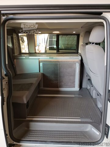 Karavan Volkswagen California Coast | 2022 EURO 6 | Professioneller Händler