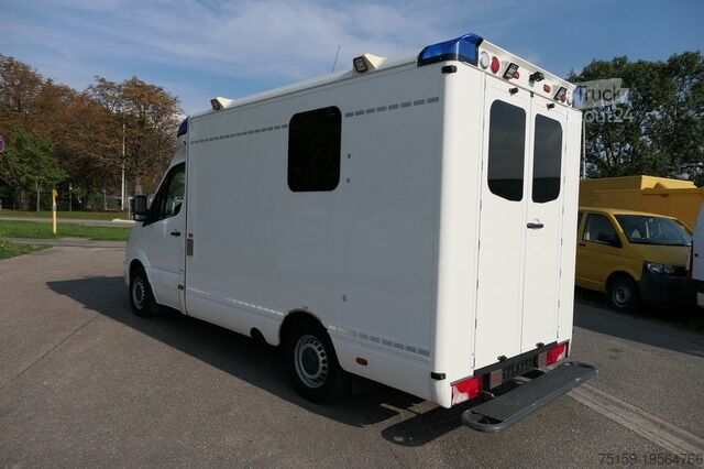 Gaisrinė mašina mercedes-benz 319 Sprinter 6-Zylinder Rettungswagen Strobel