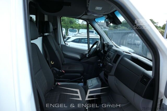 Gaisrinė mašina mercedes-benz 319 Sprinter 6-Zylinder Rettungswagen Strobel