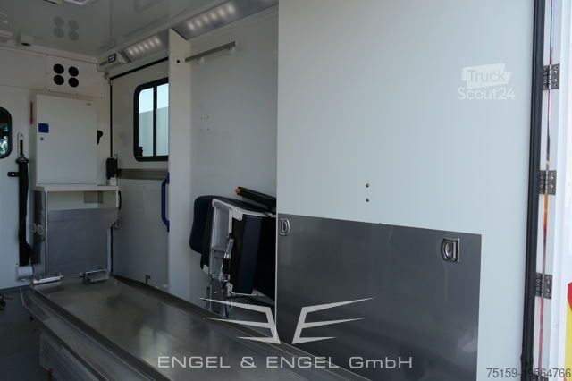 Gaisrinė mašina mercedes-benz 319 Sprinter 6-Zylinder Rettungswagen Strobel