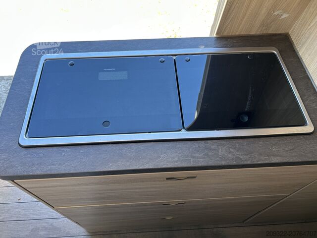 Bivalnik/kamper Fiat Weinsberg Carabus 600 K | 4 Posti Letto | Completamente Attrezzato