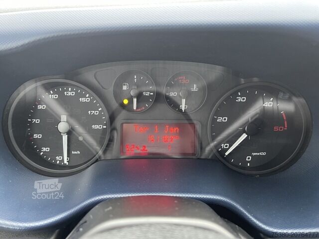 Skåpbil iveco Daily 35S18 3.0HPI Maxi H3 *2x S-Tür*WEBASTO*