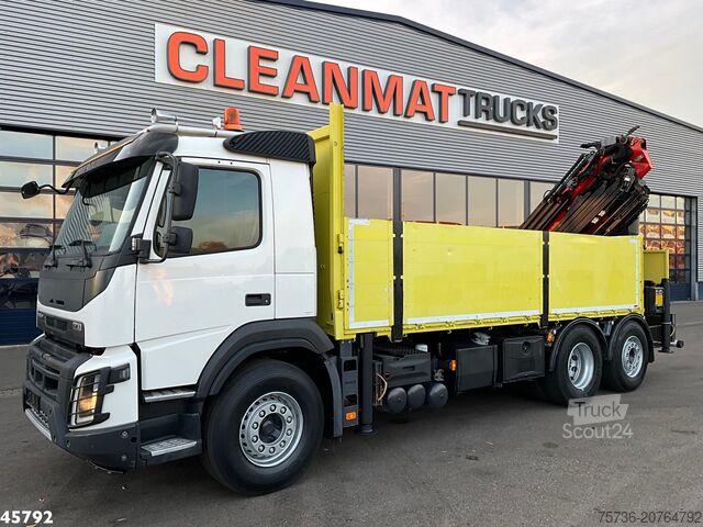 Vrachtwagen met kraan Volvo FMX 410 6x2 Palfinger 34 Tonmeter laadkraan + F...