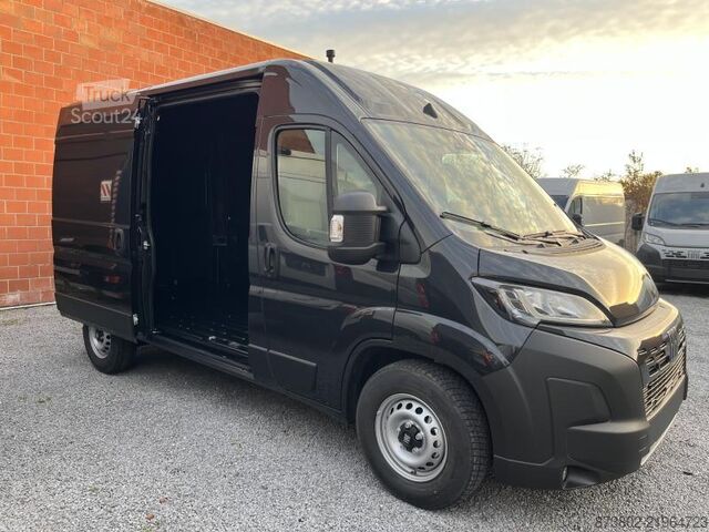 Kompaktowy van FIAT Ducato