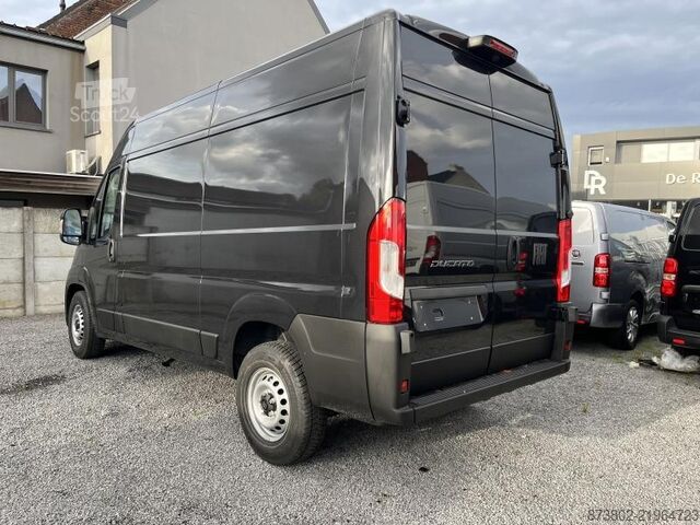 Kompaktowy van FIAT Ducato