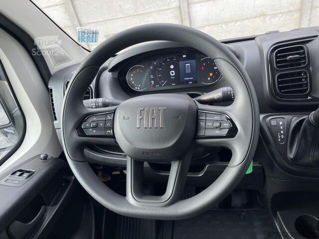 Kompaktowy van FIAT Ducato
