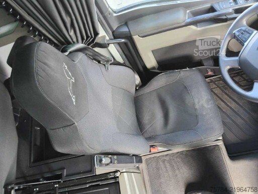 Vaihtolavakuorma-auto MAN TGX 26.470 6X2-4 LL, GX-FHAUS, LBW