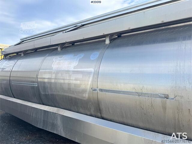 Tank on hook frame Tank on hook frame