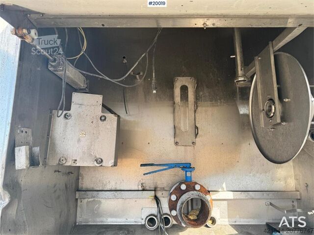 Tank on hook frame Tank on hook frame