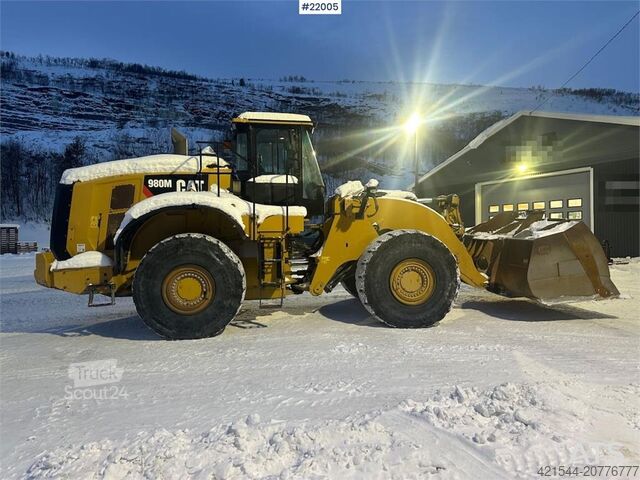 Nakladalnik CAT 980M wheel loader w/ bucket. WATCH VIDEO.