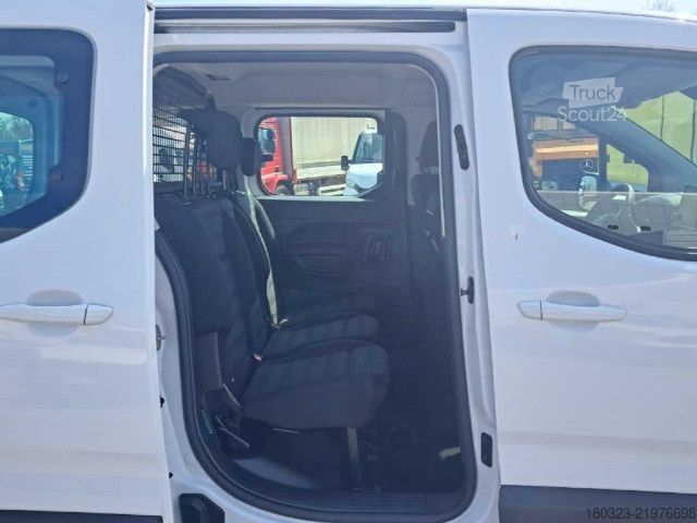 شاحنة بانل Opel Opel Combo