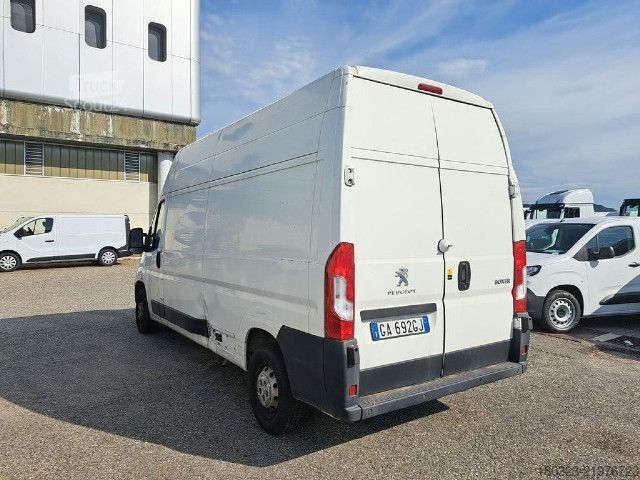 Dobozos furgon Peugeot Peugeot Boxer