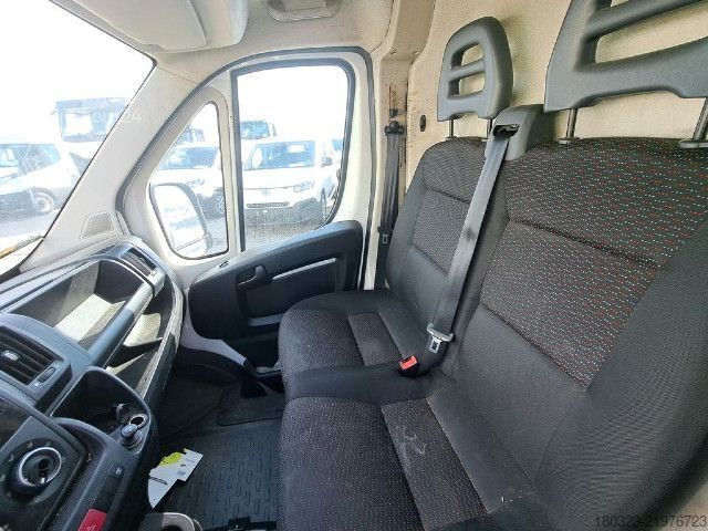 Dobozos furgon Peugeot Peugeot Boxer