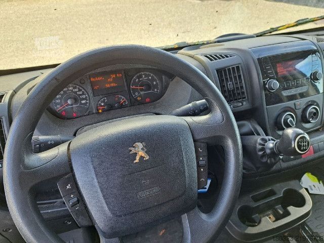 Dobozos furgon Peugeot Peugeot Boxer
