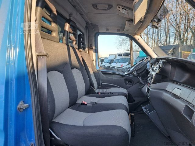 Hűtőfelépítményes furgon IVECO 35C12. MTJ 1.3 16V