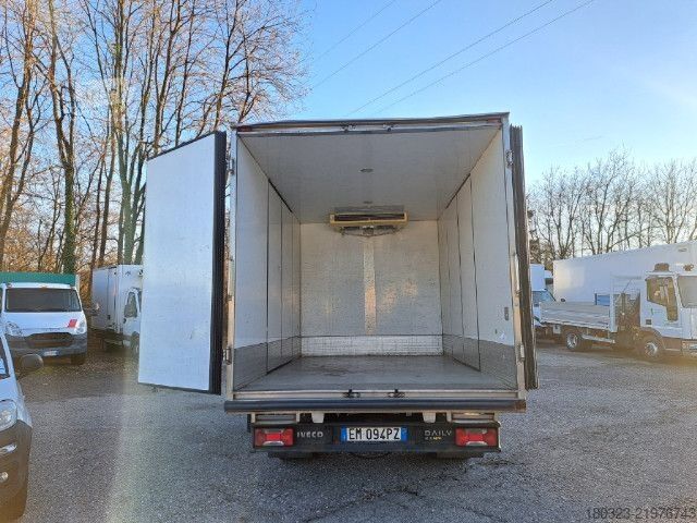 Hűtőfelépítményes furgon IVECO 35C12. MTJ 1.3 16V