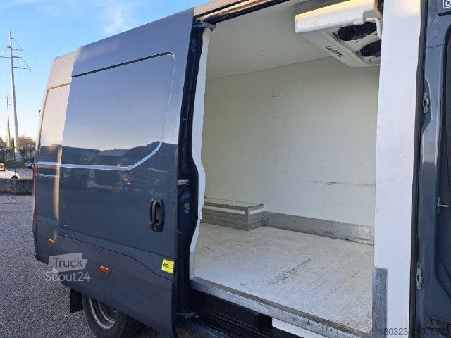 Šaldytuvas sunkvežimis IVECO 35C18H V/P