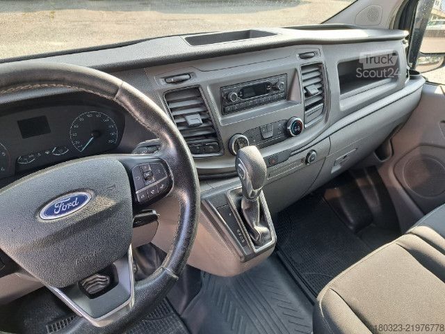 Dobozos furgon Ford Transit custom