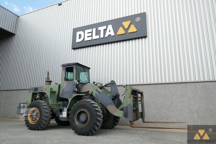 Pala gommata Komatsu 540 Ex-army