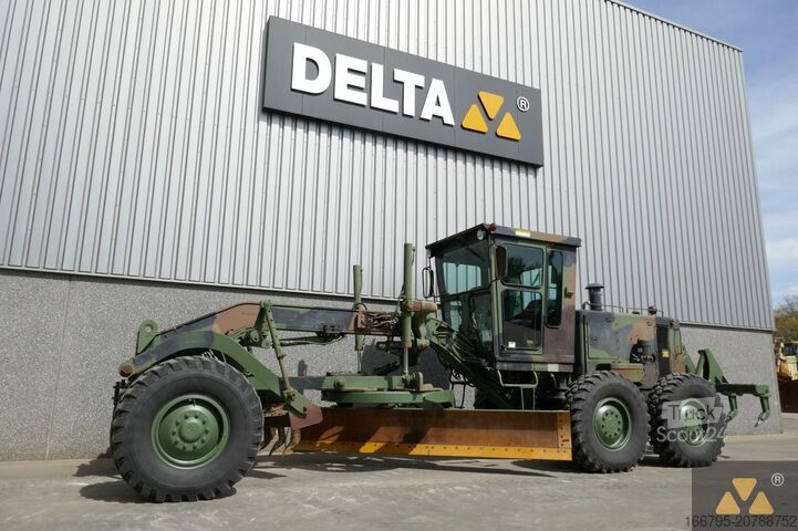 Grader Caterpillar 130G Ex-army