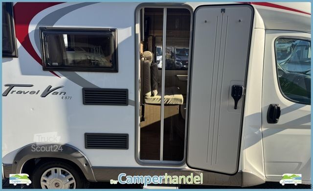Teilintegriertes Wohnmobil BÜRSTNER Travel Van t 571