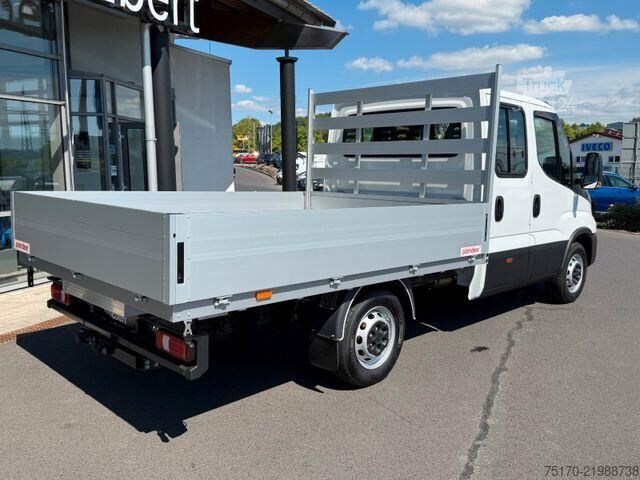 Platós kisteherautó dupla fülke Iveco Daily 35S16 H 3.0L A8 *Automatik*AHK*7-Sitze*