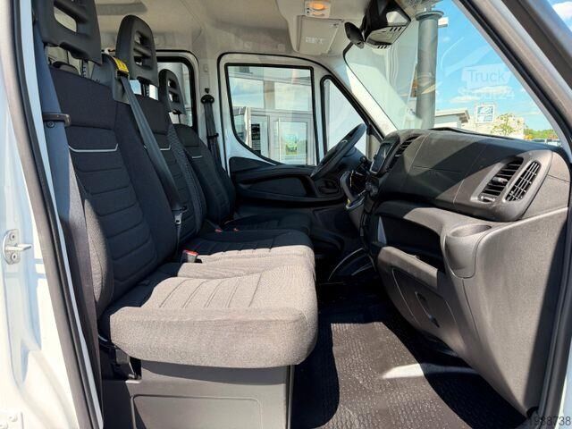 شاحنة مسطحة بكابينة مزدوجة Iveco Daily 35S16 H 3.0L A8 *Automatik*AHK*7-Sitze*