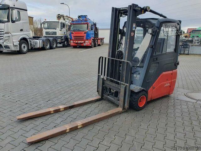 Chariot élévateur Linde E18 - 01 / Triplex: 4.50m! / SS / nur 5.672h!
