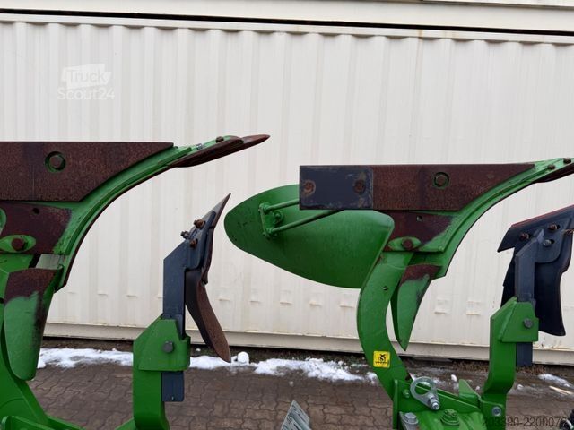 محـراث AMAZONE Cayros XS 1050 SB V  5-Schar / 2023 BJ / Ex Demo