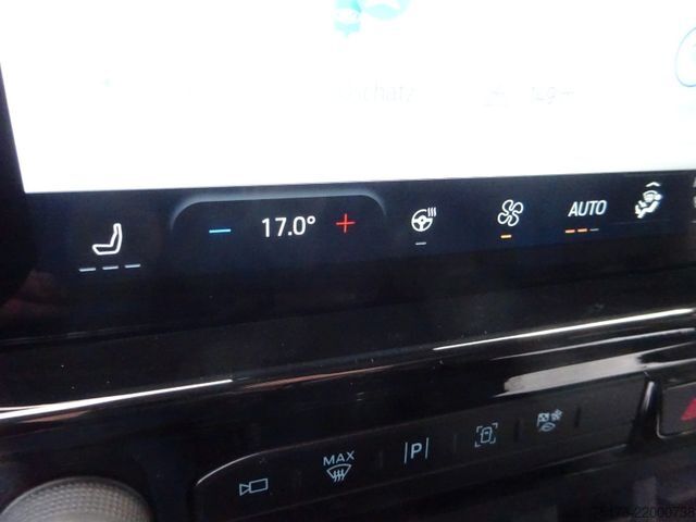 Minibus FORD Tourneo Custom L1 Sport PHEV AHK Exklusiv 360Kam