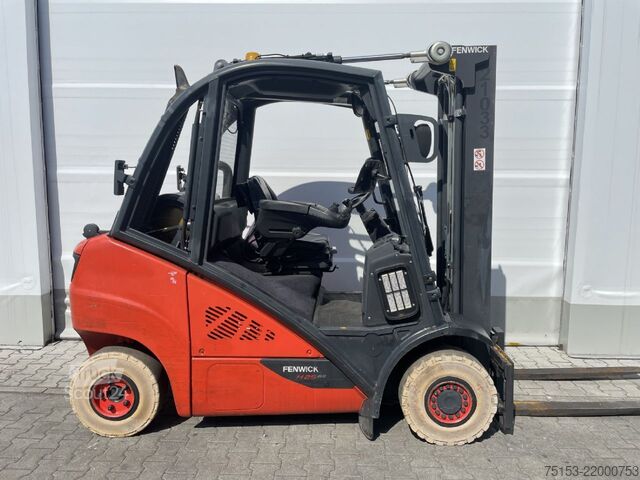PB targoncák Linde H25T-02/392 EVO