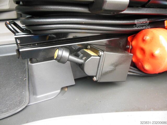 Стандартний тягач SCANIA R450,RETARDER,HYDRAULIK,VOLL LUFT,ALU FELGEN,TOP