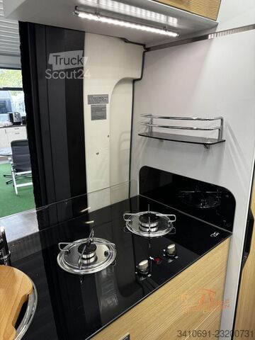 Kemperis KARMANN Dexter 580 Black-Edition Solar AHK TV Skyroof LM